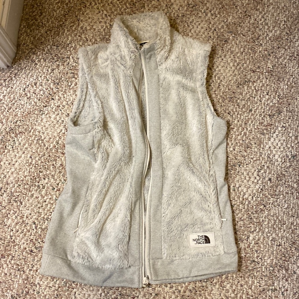 Only worn once. North Face vest. Women’s medium. Grey/Cream color